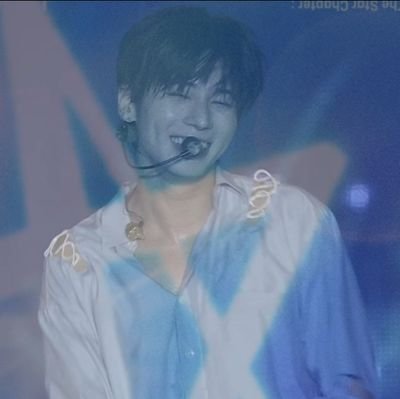 holy moly mono poly~ ☆ 26 ☆ they/them ☆ moatinystay multi stan -but txt focused ☆ eras nola n3 ☆ intp ☆ 🌊, solos, & minors dni