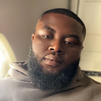 God 😇Family👩👧👦Bag💵 in that order Igbo🇳🇬Gemini ♊️ proudly Man united Follow me Abeg🤲🏾 if you need to buy anything Electrical I’m your plug,hit me up!