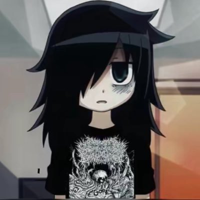 chloekopia's profile picture. she/they | metalhead and hnw freak