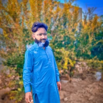 ImranVlogz's profile picture. 