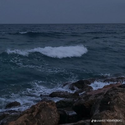 { رَبِّ اجْعَلْنِي مُقِيمَ الصَّلَاةِ وَمِن ذُرِّيَّتِي ۚ رَبَّنَا وَتَقَبَّلْ دُعَاءِ }