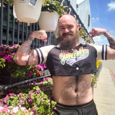 Gaymer Bear that Shiny 💫 Hunts Pokémon and plays other video games too. Come hang out or see what I am up to https://t.co/3nnqFdf2w6