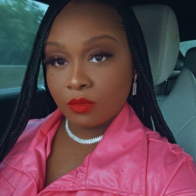 I'm only here for the entertainment... IG: mzceegee #BlackGirlsInTech 👩🏾💻