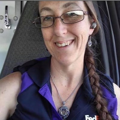 Us$ 396.9 mille dowerball en Flo I'm SHERYLL GOEDERT, 61, of Ocala,the sole Winner of $396.9 million jackpot from the POWERBALL https://t.co/weydvvTBJT