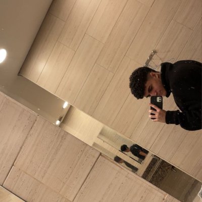 Adammm119's profile picture. 