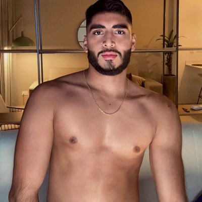 Colaboraciones solo en el DM 📥 | Conversaciones en ONLYFANS 🔥 https://t.co/WCe7Q34Uax
