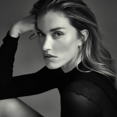 Jennifer11182aj's profile picture. A soul that loves adventure and pursues freedom ✨ Expresses the heart with dance and embraces life with a smile 💃 Writing my own story every day 🌍❤️