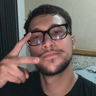 Aqui eu falo o que eu penso, falo merdas e entre outras coisas 🙃Fisioterapeuta - UFU 💚🐊🖤
