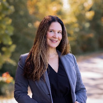 Realtor. Leader. Consultant. I offer my clients a unique depth of compassion, a serving heart, and exceptional professional acumen. RN. BSN. MBA.