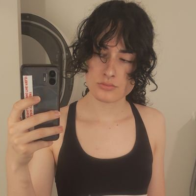 spicy pics of ur favorite transgender chef
i respond to dms on fansly, otherwise $10 dm fee