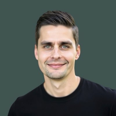 chrengar's profile picture. 