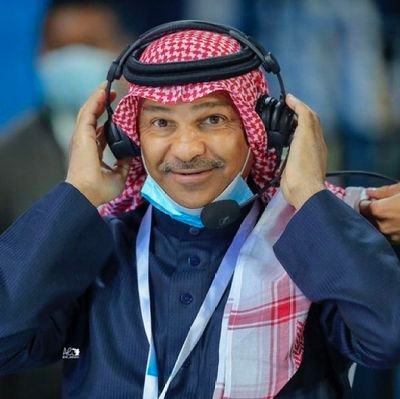 كلما أرى متكبرا اتحسس حذائي الشامواه .