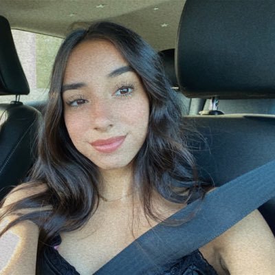 tovarkimm's profile picture. CSU Monterey Bay Alumna || B.S. in Molecular Biology || Aspiring P.A. 🩺 🤍