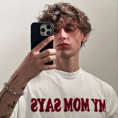 ❝ As mais lindas palavras de amor são ditas no silêncio de um olhar. ❞ ☪ ㅤㅤㅤㅤㅤㅤㅤㅤㅤㅤㅤㅤㅤsɪɴᴄᴇ • 1998 — rpacc 🇬🇧