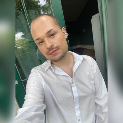 tugaycandan's profile picture. 