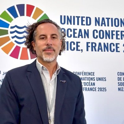 Conservación Marina. Pesca Ilegal. Derechos Humanos. 🌊⛴️🦈
Marine Conservation, Illegal Fishing/IUU, Human Rights, Transparency.
UN, BBNJ, IWC, Rio+20, WTO.