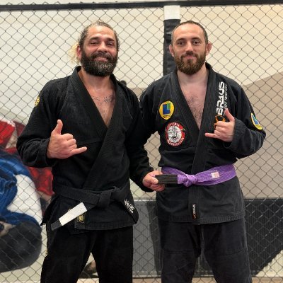 🟣 BJJ Purple Belt | Kerim Keleş lineage | 🔴 Sambo under Mikhail Kuznetsov | MMA & Sambo practitioner & coach | Sambo for chaos. Jiu-jitsu for control.
