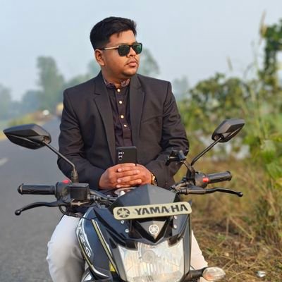 rsramjanali's profile picture. 