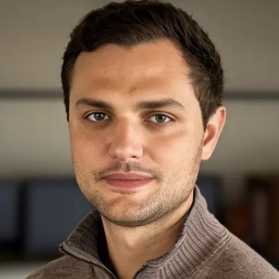 Guest Coordinator/Reachout Specialist at @therollupco | HR at @MiraeVenture | Always verify first! TG: b_donovan