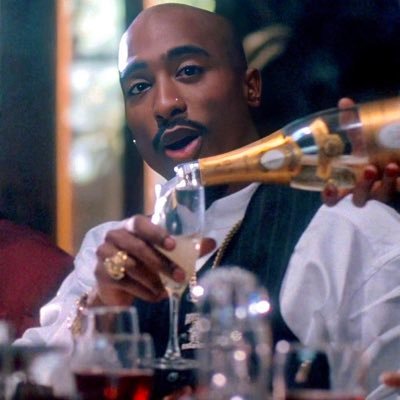 EdoPope's profile picture. Edo man/Catholic/ABU ‘07/Friend’s Broda.