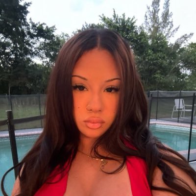 Evelyn_Perry3's profile picture. I've been a massage therapist for over 5 years, specializing in deep tissue and sports massage.