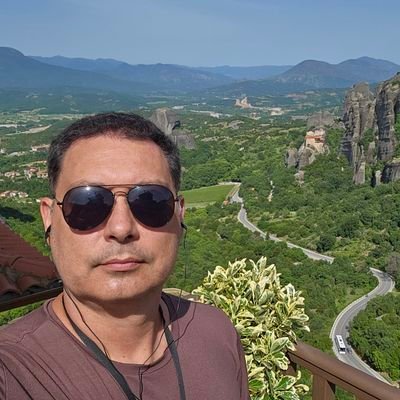 nissenjan's profile picture. Tricolor e economista.