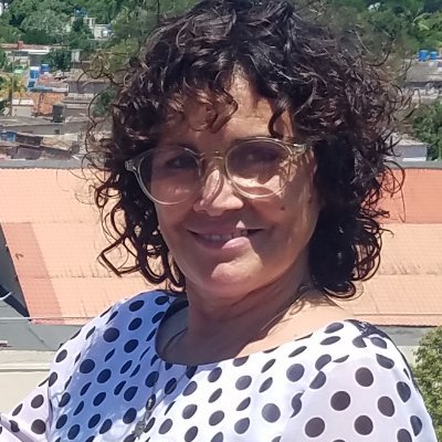 LeidysDazValds1's profile picture. Licenciada en los Medios de Comunicación Audiovisual, apasionada  por la Radio. Escritora, locutora y Directora de programas en Radio Guáimaro.