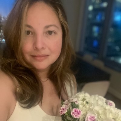 Dental Assistant / Traveler / Mother / Here to Connect and Tweet