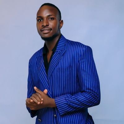 C_o_l_e_6's profile picture. Photographer|| Graphics designer|| Surveyor