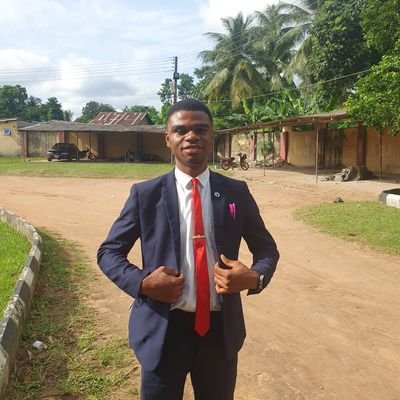 EbebeMupy54023's profile picture. Professional Graphic designer 💪
I make eye-grabbing visuals🤩
Let me handle your next project🙌