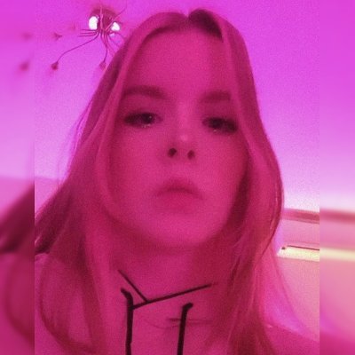 FLareosh's profile picture. цветочный пёсик or добрая animeшница
пропагандирую hedonism