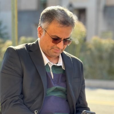 Journalist l Academic l Human (not necessarily in that order). Personal account. Equal opportunity offender! YT Channel https://t.co/T0waWq8fpI IG: asm165