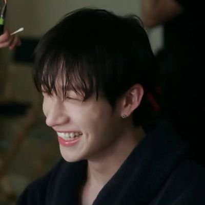˖ ֹ੭୧
𝐻𝑜𝑚𝑒 𝑖𝑠𝑛’𝑡 𝑎 𝑝𝑙𝑎𝑐𝑒, 𝑖𝑡’𝑠 𝑤ℎ𝑒𝑟𝑒𝑣𝑒𝑟 𝑦𝑜𝑢 𝑎𝑟𝑒𔘓.࿔