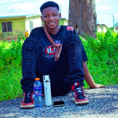 MazzyMajeed's profile picture. Hustler with Ambition and trying to change the mystery to History 🙌🙏