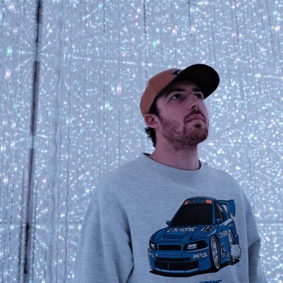 racecar driver. video editor. australian in england. opinions my own and not reflective of any employer