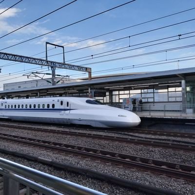 Densyazuki3's profile picture. 鉄道好きです！
特に音鉄です！
Youtubeもやってます！
https://t.co/Z0ANdWSDCV