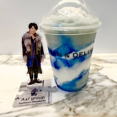 AriaNankai0812's profile picture. シンガポールとインドとAぇ! groupが大好きです。（正門担💙で箱推し）3年程前から隠れAぇ担でしたが最近になって何故かタガが外れて隠すのをやめました。推しのいる毎日は楽しい！を実感中。最終目的は旦那さんをAぇ担に育てて夫婦でAぇのライブに行く！🎤大阪住みの結構大人なAぇ担ですが仲良くしてもらえると喜びます😆