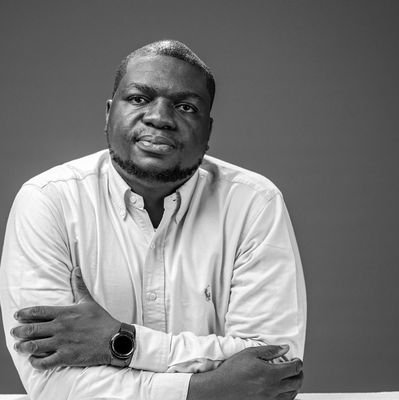 Multidisciplinary Brand Designer. An entrepreneur with a knack for creativity and innovation 💡