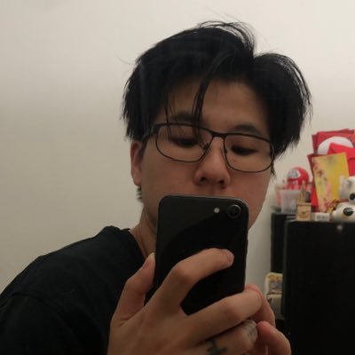 J281407's profile picture. Pennson & Hedges
