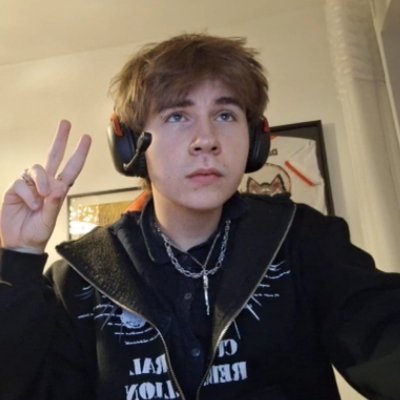 🇵🇱 Jungle
sub for @FCBeSports
17YO
Discord: dawciu
Chall
Contact: @DarthYellow_lol