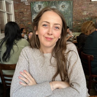 Marketing Coordinator (Trade) at @ManchesterUP, @McrLitFest Trustee, @LondonBookFair Trailblazer, @bookbanksuk Volunteer📚 she/her