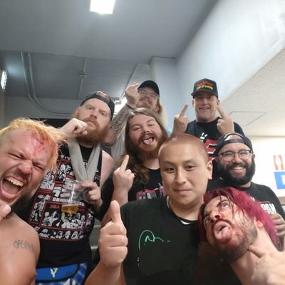プロレス大好きです😙
プロレス好きな人よろしくね👍
全日本・フリーダムズ・大日本をよく見に行きます✨
葛西純・竹田誠志・本田竜輝好きです‼️
大相撲・プロ野球も好き❗高安・千代丸・王鵬
巨人ファン⚾
お菓子、飲み物のツイートともします😁
よろしくお願いします🙇⤵️