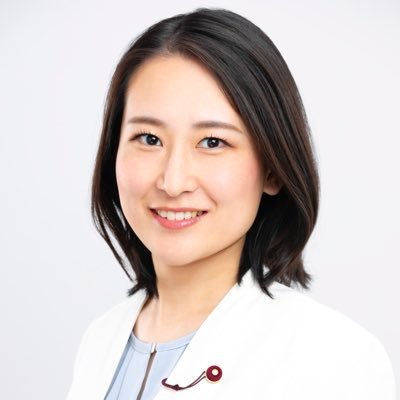 kawamura_mikoto's profile picture. 28歳/足立区現職最年少/無所属/二児の母/元区職員/東洋大卒/法政大法学部在学中/足立区立渕江中卒/幼少期から母子家庭で育ち、経済的理由で大学進学を断念。18歳から板橋区の職員を約7年半。働きながら大学に通い、東洋大を卒業。20代から高度不妊治療し、早産を経験。/【誰ひとり取り残さない足立区へ】日々活動中★