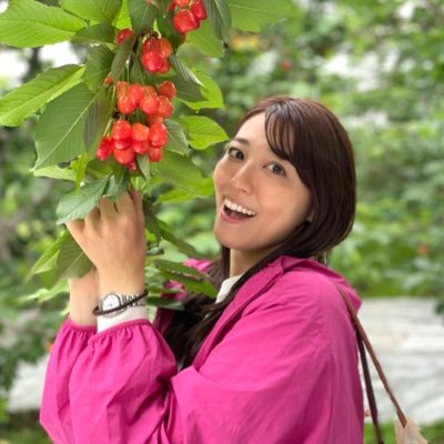 _mayu_sato_'s profile picture. 🍇総合テレビ「News #かいドキ」（平日夕方6時10分〜）キャスター / 元 FM Salus ラジオパーソナリティー / サッカー審判検定4級 / 音大卒(ピアノ) / 耳コピ