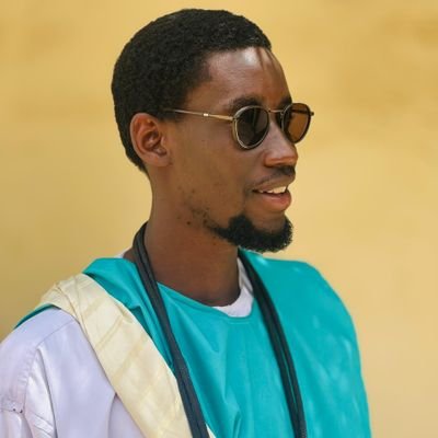 👷♂️ Génie Civil & Design d’intérieur chez StructureDéco
🏗 Construire avec foi, précision et esthétique
🤲 Discipleship de Cheikh Ahmadou Bamba