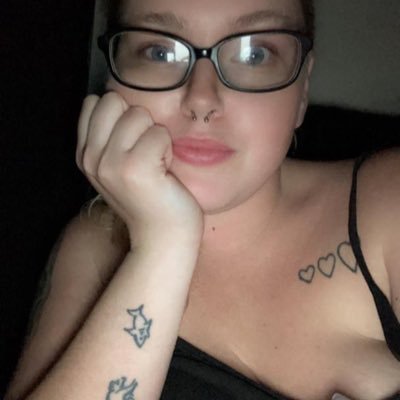 I’m 24 f4M content creator model and a hooker 🙈🤩 18+ no BS❌ hit ny telegram link to chat 💬 https://t.co/mtUwXHLzCO