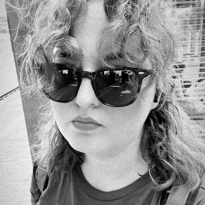 artemisvego's profile picture. Luna 🌑