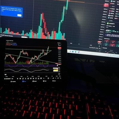 Running my pirate arc ⚔️ | Holding $MAGAL | Backed by @Magallaneer