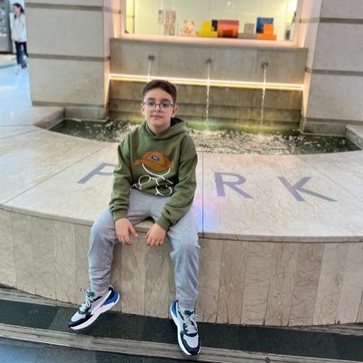 Ardaturkey_'s profile picture. Sadece Büyük Bir Lider, Geleceği Küçük Kalplere Emanet Eder. #MustafaKemalAtatürk 🇹🇷