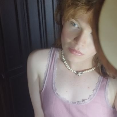 kiiri1313's profile picture. Ich laufe, schreite, springe und stürze –
doch mit jedem Schritt wächst meine Freiheit